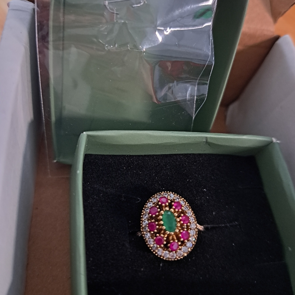 Ring - Picture 4 of 4